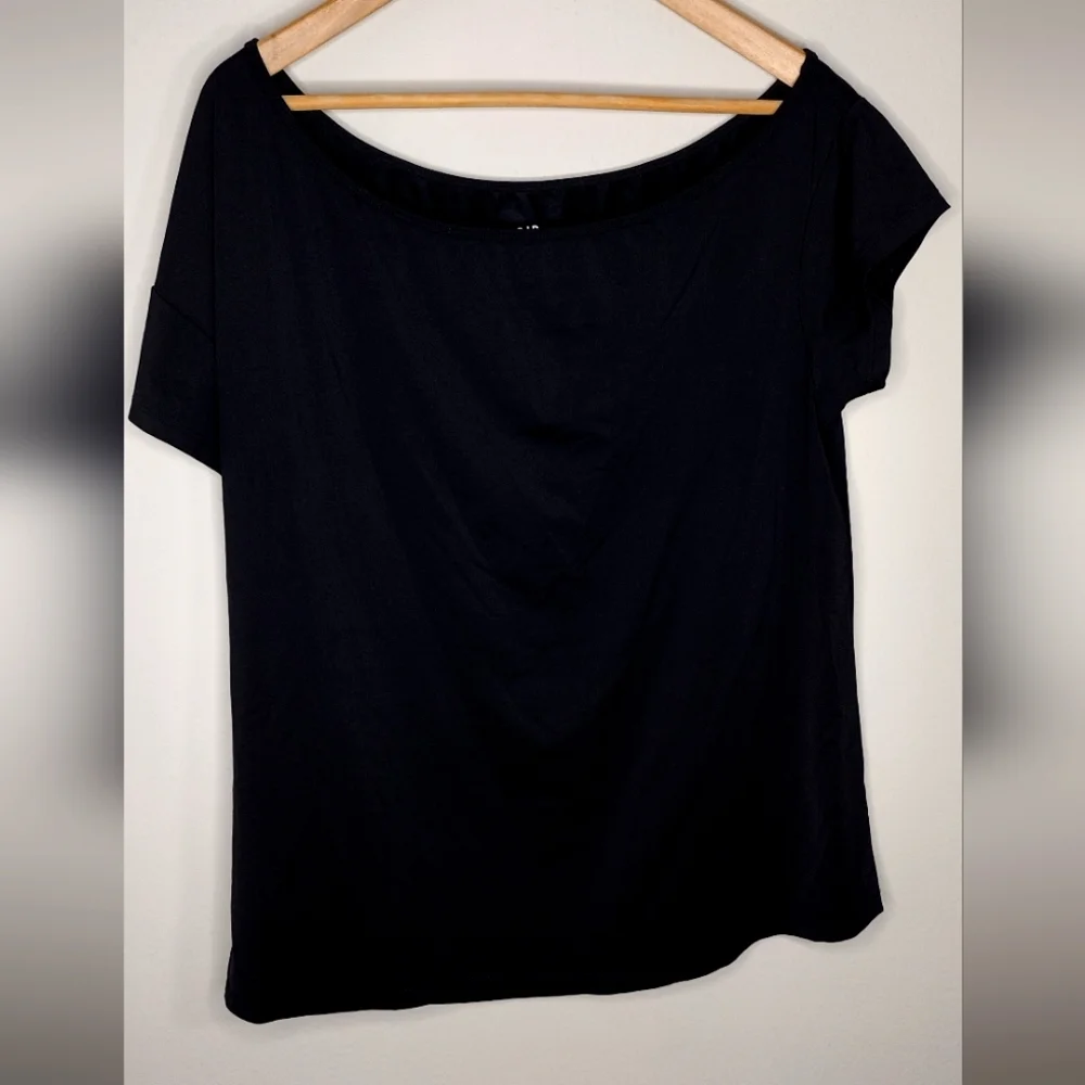 Torrid Active scoop neck black short sleeve shirt 00 women's size 10 M/L - Picture 1 of 3